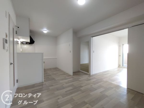 若江岩田スカイハイツ 中古マンション(リビング)