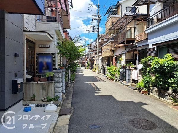 東大阪市松原２丁目の中古一戸建て