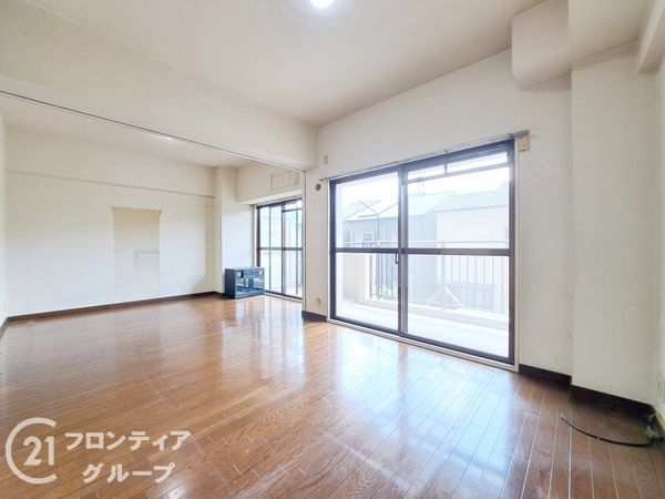 朝日プラザイーストスクエア　中古マンション