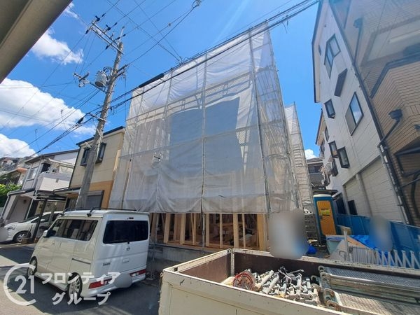 東大阪市額田町　新築一戸建て