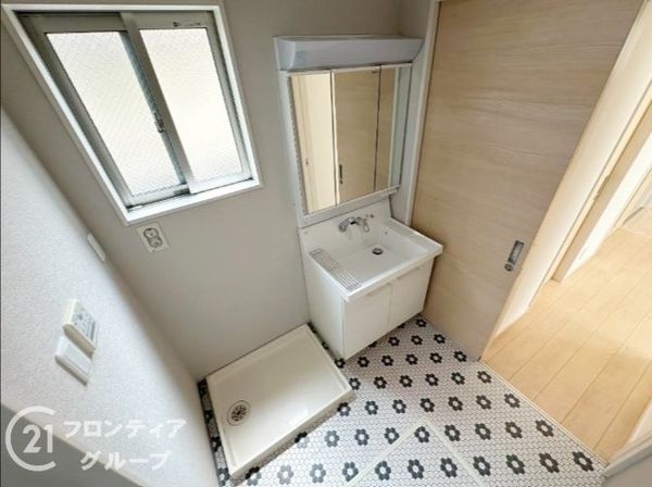 大阪市平野区瓜破3丁目の中古一戸建て(洗面台・洗面所)