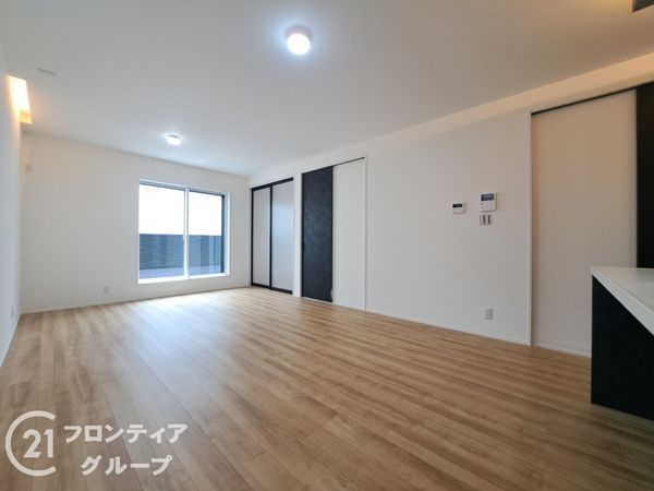 八尾市高美町２丁目　新築一戸建て