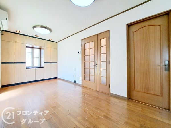 東大阪市若江西新町３丁目　中古一戸建て