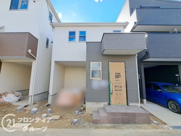 東大阪市鴻池町１丁目　新築一戸建て　第１　１号棟
