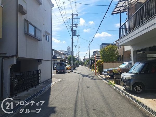 東大阪市鴻池町１丁目　新築一戸建て　第１　２号棟