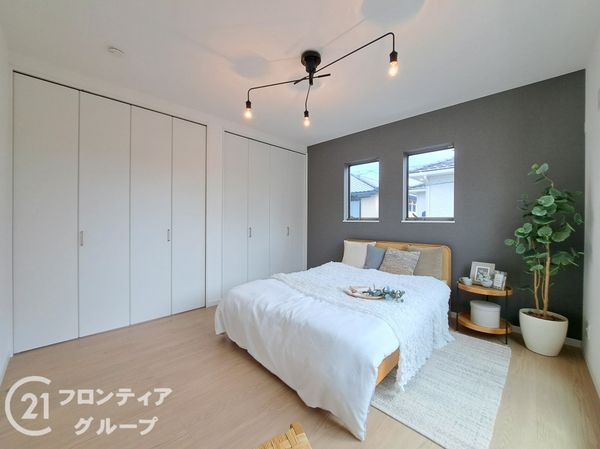 八尾市明美町２丁目の中古一戸建て