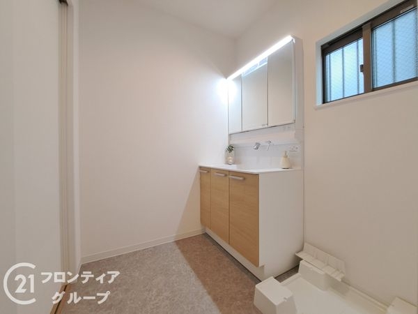 八尾市明美町２丁目の中古一戸建て