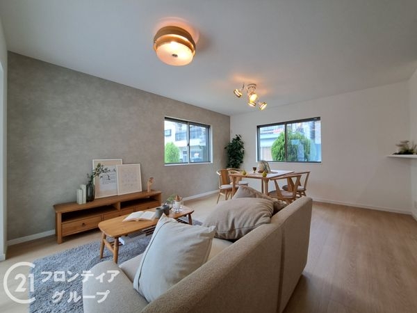 八尾市明美町２丁目の中古一戸建て