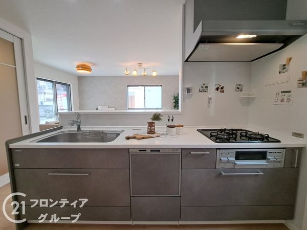 八尾市明美町２丁目の中古一戸建て