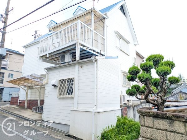 東大阪市中石切町１丁目の中古一戸建て