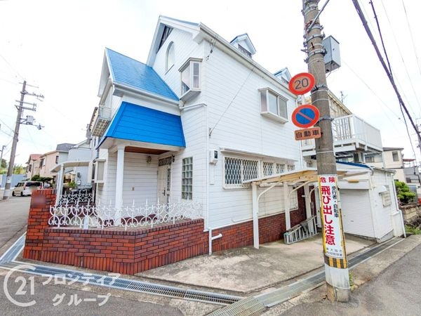 東大阪市中石切町１丁目の中古一戸建て