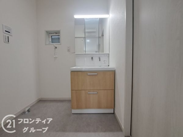八尾市東山本町９丁目　新築一戸建て