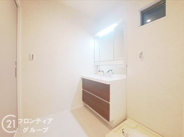 八尾市竹渕１丁目　新築一戸建て