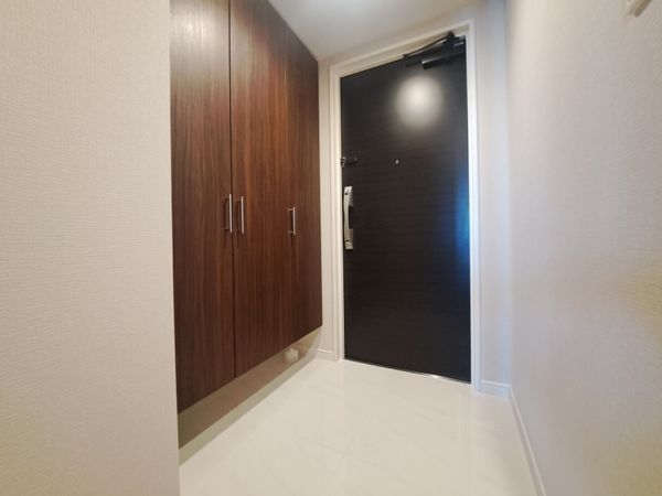 メガシティタワーズ　ザ・イースト　中古マンション
