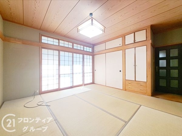 八尾市刑部１丁目の中古一戸建て