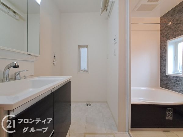 東大阪市若江南町１丁目新築一戸建て