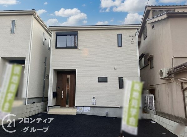 東大阪市六万寺町１丁目　新築一戸建て　第２　１号棟