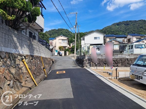 東大阪市六万寺町１丁目　新築一戸建て　第２　２号棟