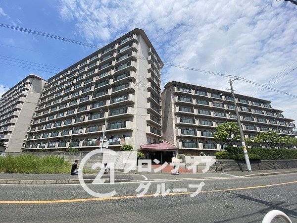ローレルハイツ八尾１号棟　中古マンション