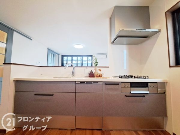 八尾市曙町２丁目　新築一戸建て