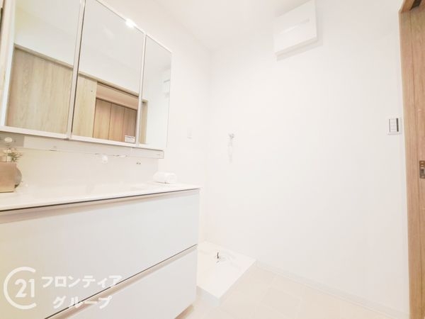 八尾市曙町２丁目　新築一戸建て