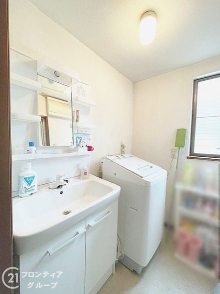 東大阪市松原２丁目の中古一戸建て