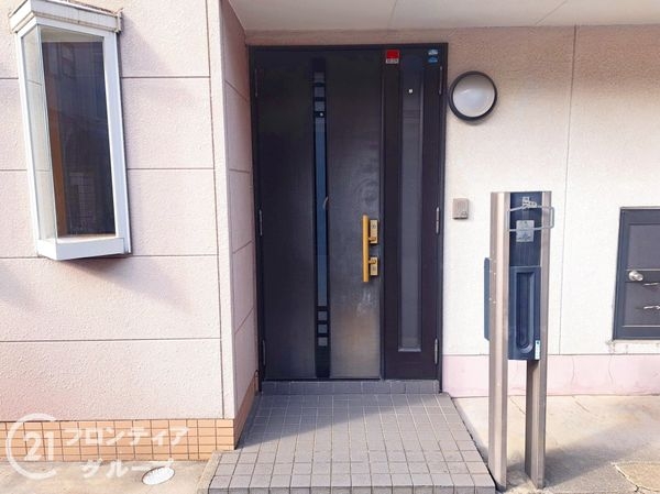 八尾市南太子堂１丁目　中古一戸建て