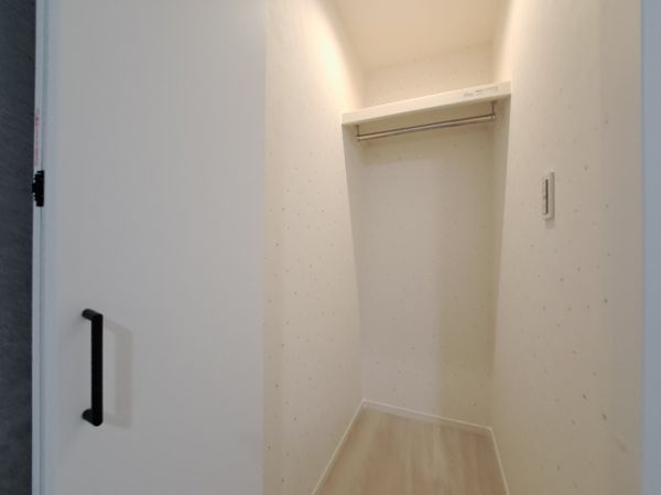 八尾市本町２丁目　新築一戸建て