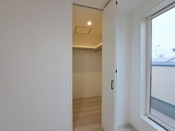 八尾市本町２丁目　新築一戸建て