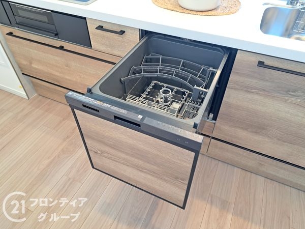 メガシティタワーズ　ザ　ウエスト　中古マンション