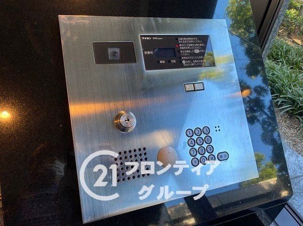 メガシティタワーズ　ザ　ウエスト　中古マンション