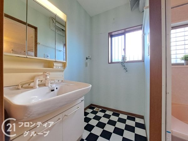 八尾市二俣３丁目の中古一戸建て