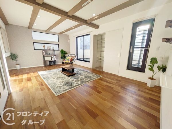 八尾市柏村町４丁目　中古一戸建て