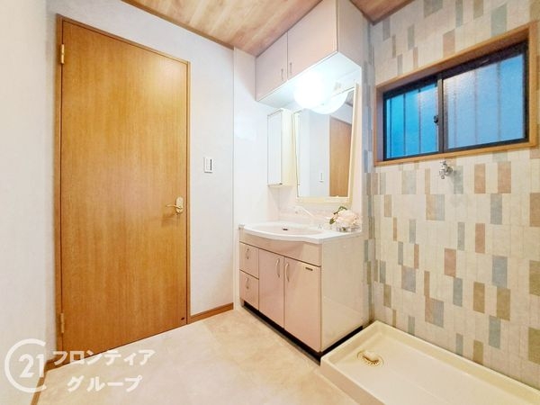 東大阪市高井田西１丁目の中古一戸建て