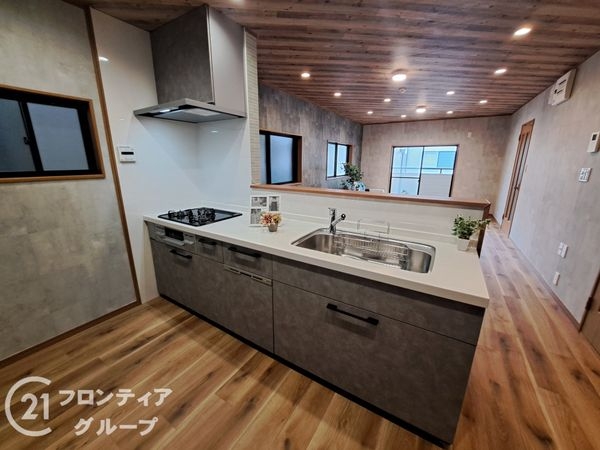 東大阪市南鴻池町２丁目の中古一戸建て