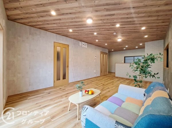 東大阪市南鴻池町２丁目の中古一戸建て