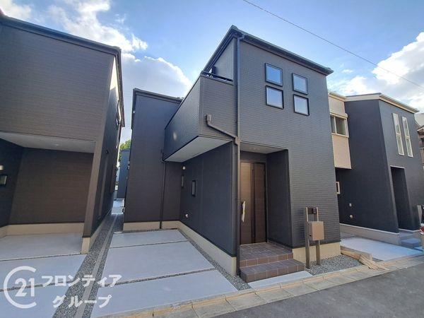 東大阪市寺前町２丁目　新築一戸建て　２期　２号棟