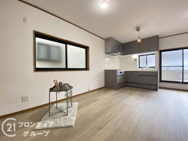 東大阪市新上小阪の中古一戸建て