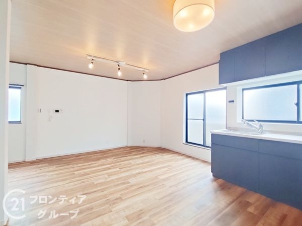 東大阪市若江西新町３丁目の中古一戸建て