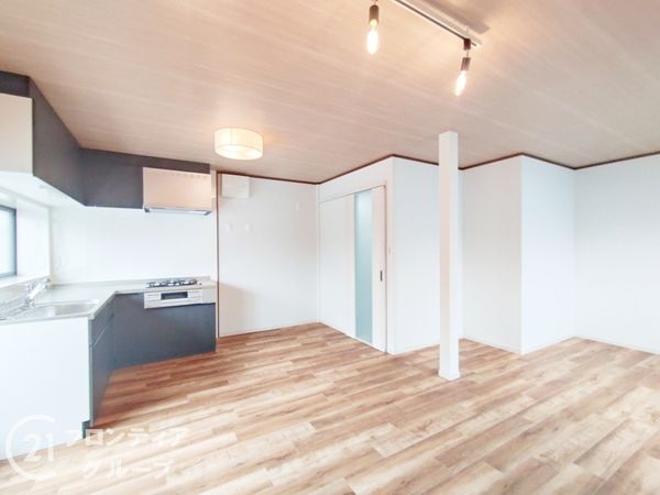 東大阪市若江西新町３丁目　中古一戸建て