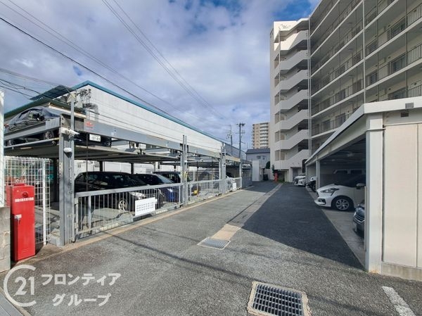 セザール平野 中古マンション(駐車場)