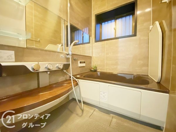 東大阪市長瀬町１丁目　中古一戸建て