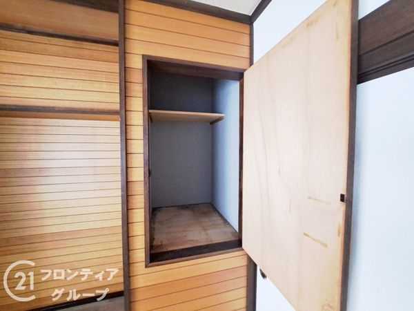 大阪市平野区瓜破4丁目の中古一戸建て(収納)