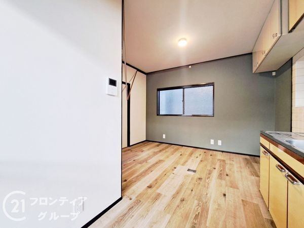 大阪市平野区瓜破4丁目の中古一戸建て(リビング)