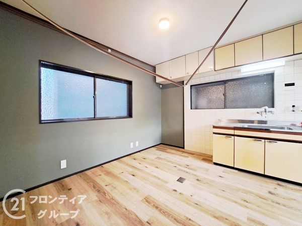 大阪市平野区瓜破4丁目の中古一戸建て(リビング)