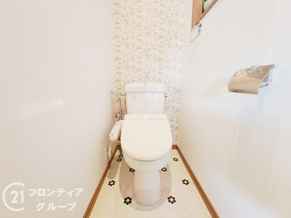 大阪市平野区加美鞍作1丁目の中古一戸建て(トイレ)