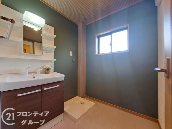 大阪市平野区加美鞍作1丁目の中古一戸建て(洗面台・洗面所)