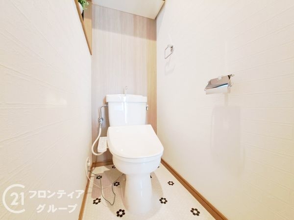 大阪市平野区加美鞍作1丁目の中古一戸建て(トイレ)