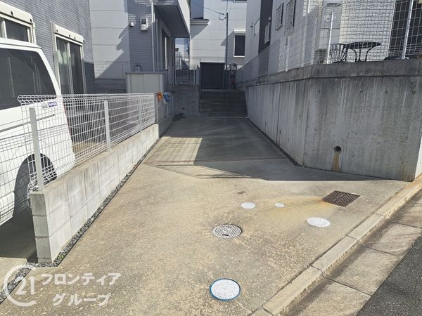 東大阪市池之端町　中古一戸建て