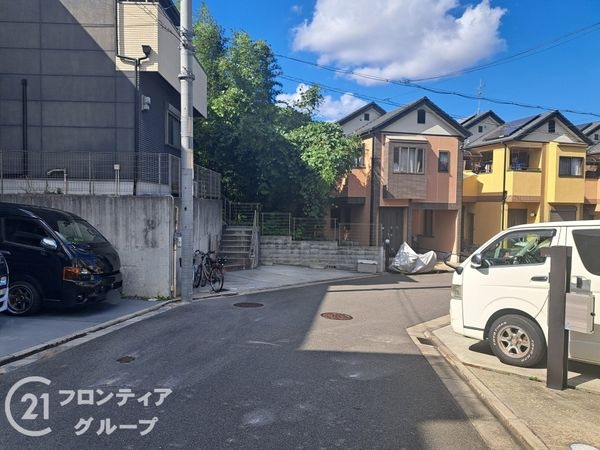 東大阪市池之端町　中古一戸建て